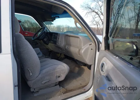 1997 Chevrolet K1500 Fleetside from USA, damaged, VIN 2GCEK19RXV1106331